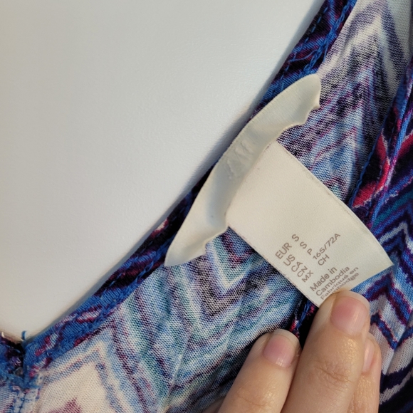 H&M Romper, size small. - Picture 3 of 7